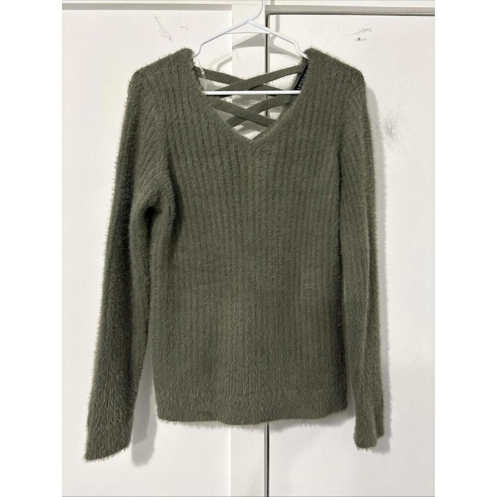Love Ellie stitchfix fuzzy furry eyelash fitted sweater ‎ green NWot Lg Feminine